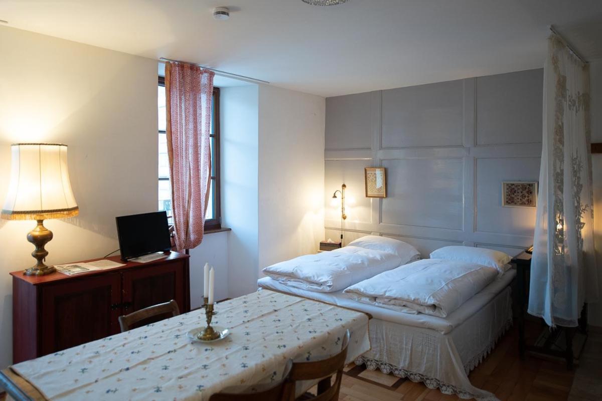 Boutique-Hotel Guesthouse Le Locle Exterior photo