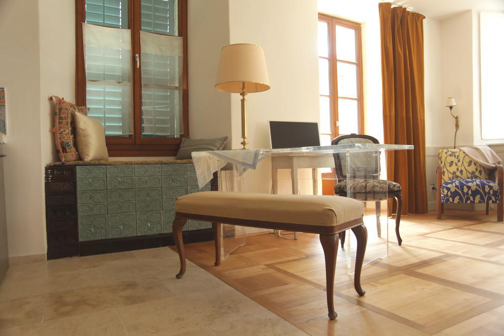 Boutique-Hotel Guesthouse Le Locle Exterior photo